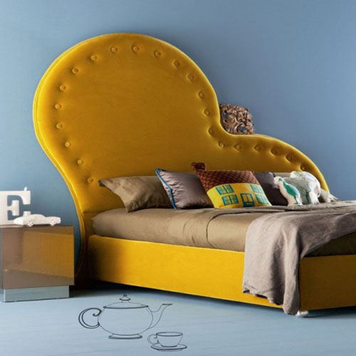 tete-de-lit-jaune-design-original-chambre-lit